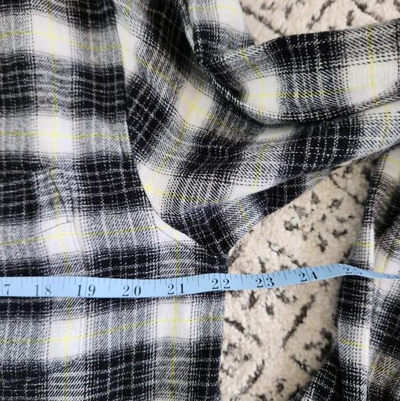 Pacsun Men's Button Down Pocket Shirt Black White Yellow Plaid Striped Large - Picture 9 of 15